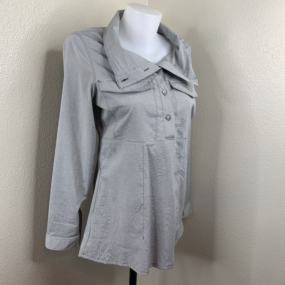 Mountain Hardwear Citypass Popover Shirt Tunic Women's Sz S Gray Striped Cute